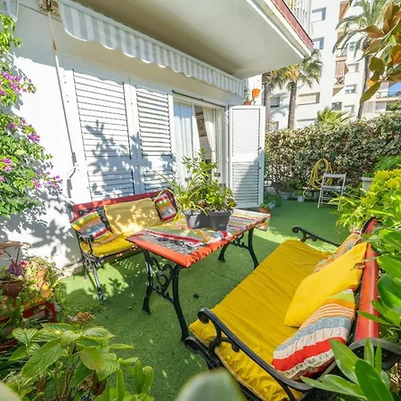 Homeholidaysrentals Ancora - Costa Barcelona Дом отдыха *