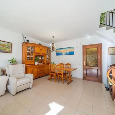 Homeholidaysrentals Ancora - Costa Barcelona Дом отдыха *